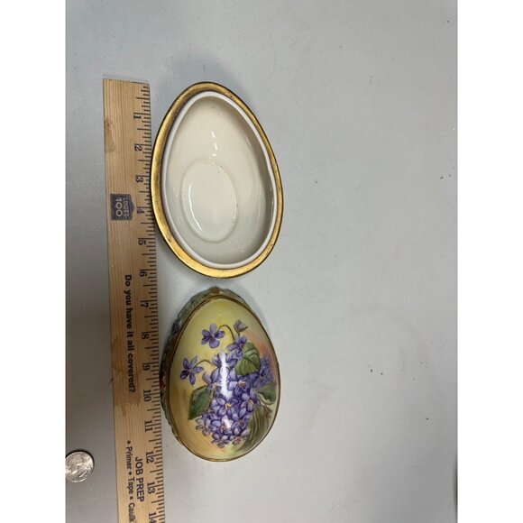 VTG  Hand-Painted Porcelain Egg Trinket Box  Floral Design Gold Trim France - Picture 6 of 9